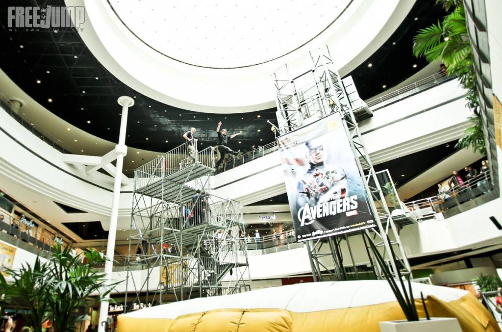 Opération FreeJump / Avengers au centre commercial Creteil Soleil