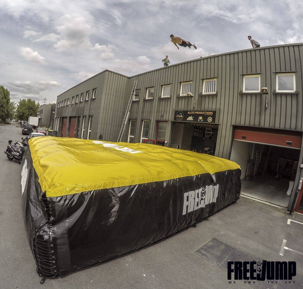 FreeJump - Nip Airbag Bagjump Saut